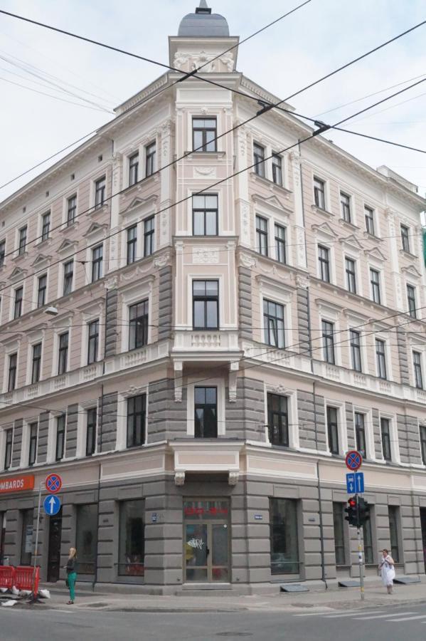 Daba Mini Hotel Рига Екстер'єр фото